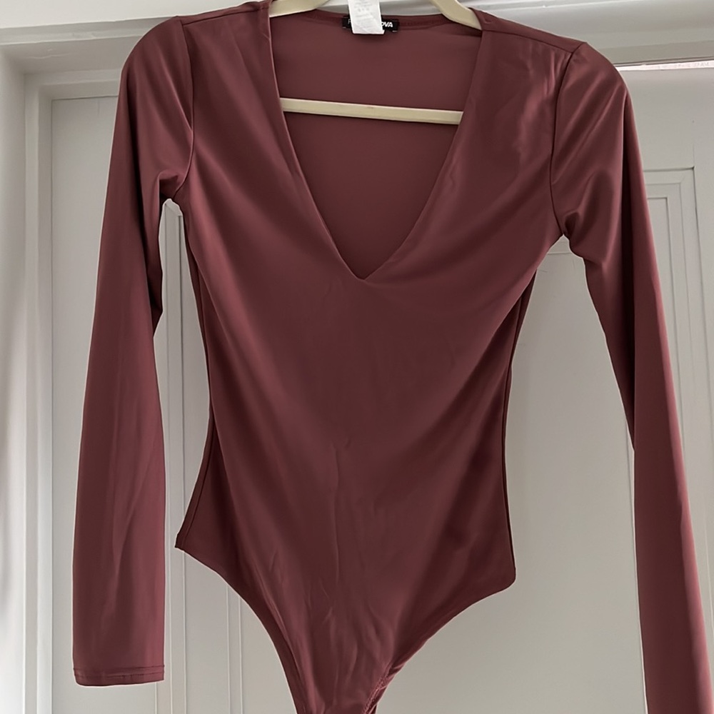 Fashion nova bodysuit - Picture 2 of 4